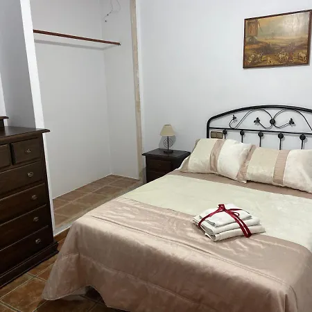 Los Tajos De Setenil