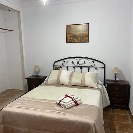 Los Tajos De Setenil Holiday home *