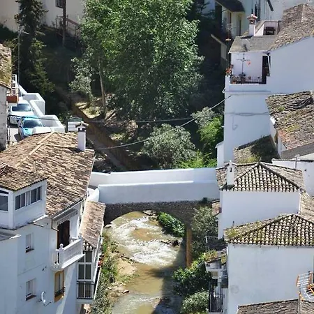 Los Tajos De Setenil * Setenil De Las Bodegas
